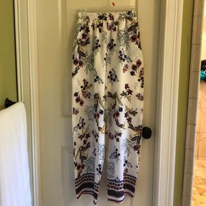 Wide leg pants